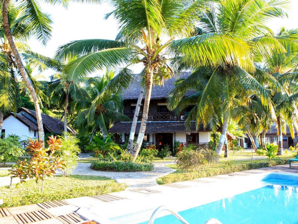Ylang Hotel Ambondrona  Zewnętrze zdjęcie
