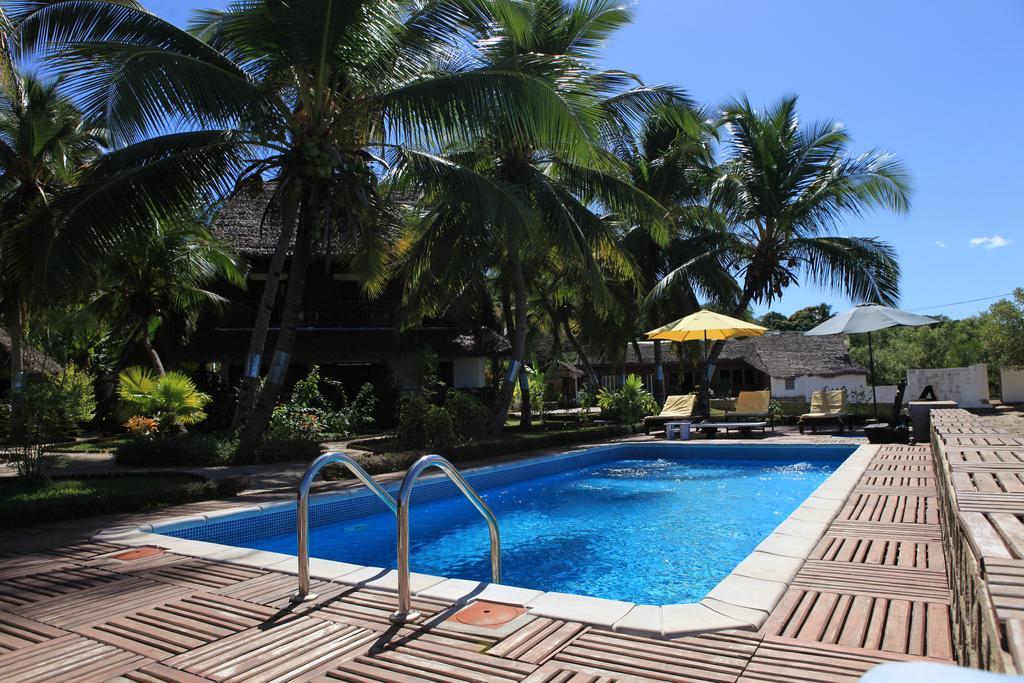 Ylang Hotel Ambondrona  Zewnętrze zdjęcie