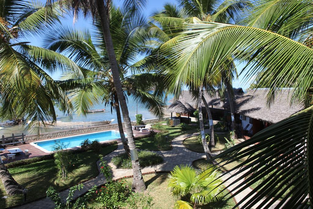 Ylang Hotel Ambondrona  Pokój zdjęcie