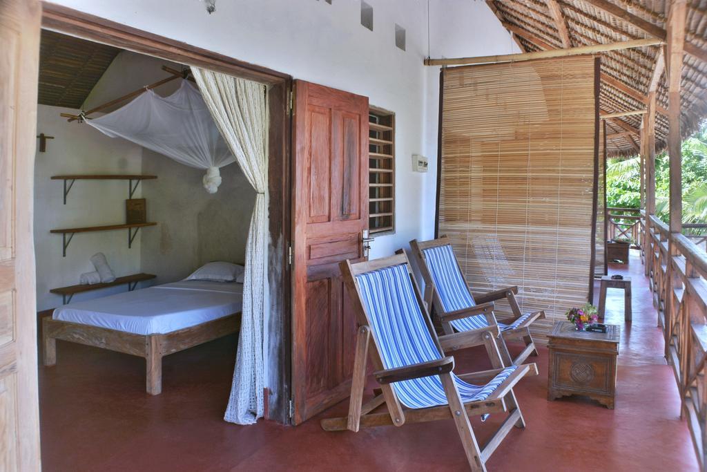 Ylang Hotel Ambondrona  Zewnętrze zdjęcie