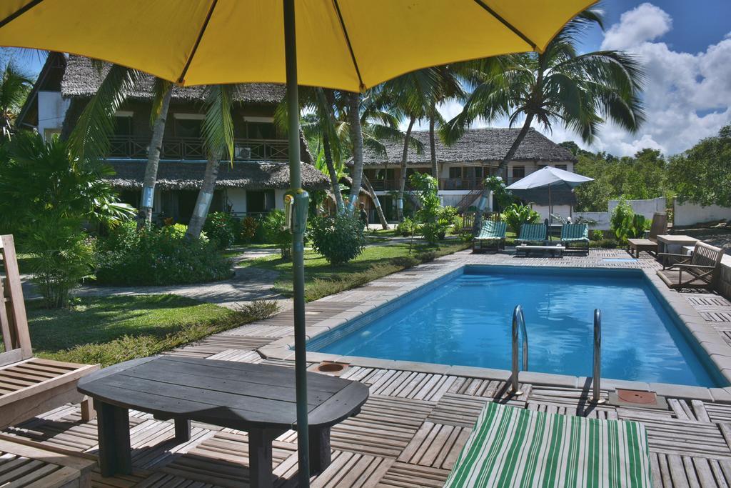 Ylang Hotel Ambondrona  Zewnętrze zdjęcie